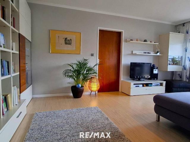 Apartment kaufen in Straßwalchen, Salzburg