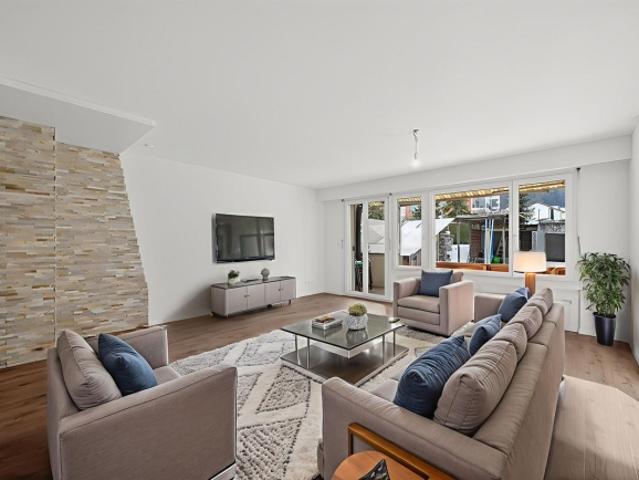 Reihenfamilienhaus kaufen in Reichenburg, Schwyz