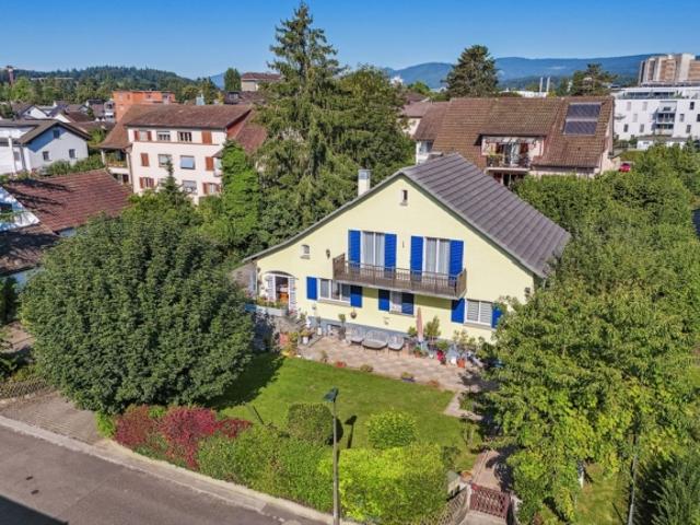 Einfamilienhaus kaufen in Suhr, Aargau