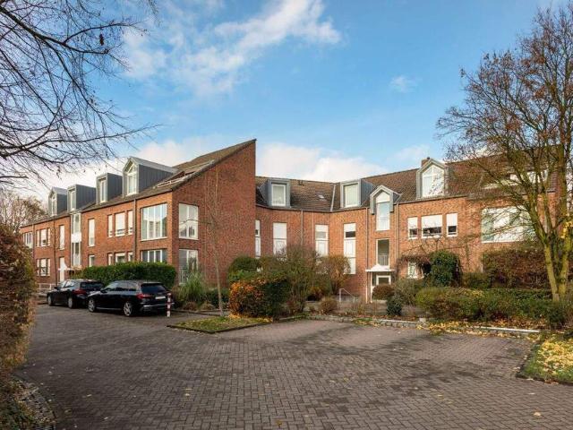 Wohnung kaufen in Kaiserswerth, Düsseldorf