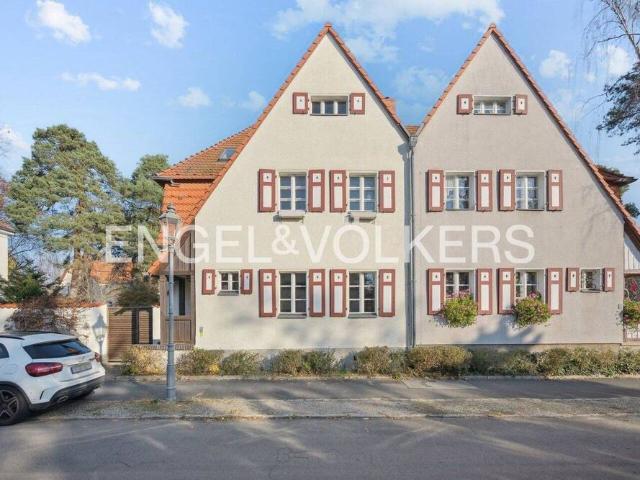 Haus kaufen in Westend, Berlin