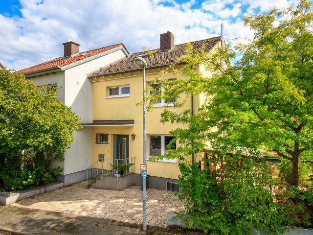 Villa kaufen in Haßloch, Landkreis Bad Dürkheim