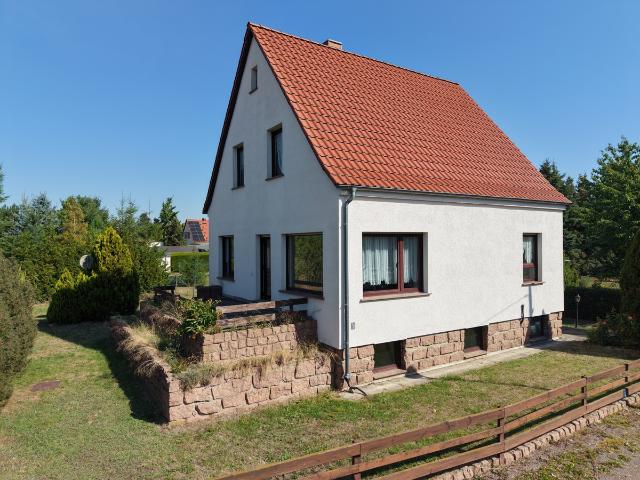 Villa kaufen in Büschdorf, Halle