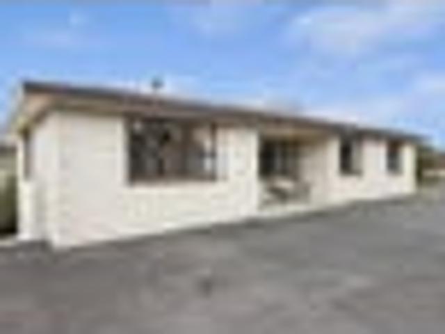 House for sale in Otakou