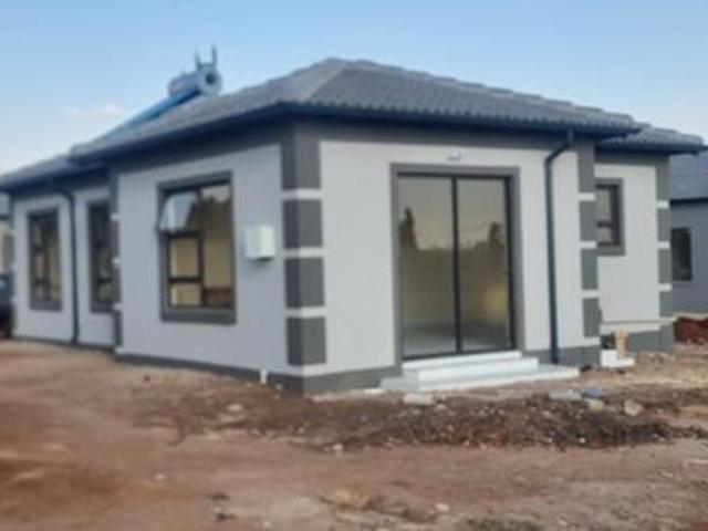 House for sale in Akasia, Gauteng