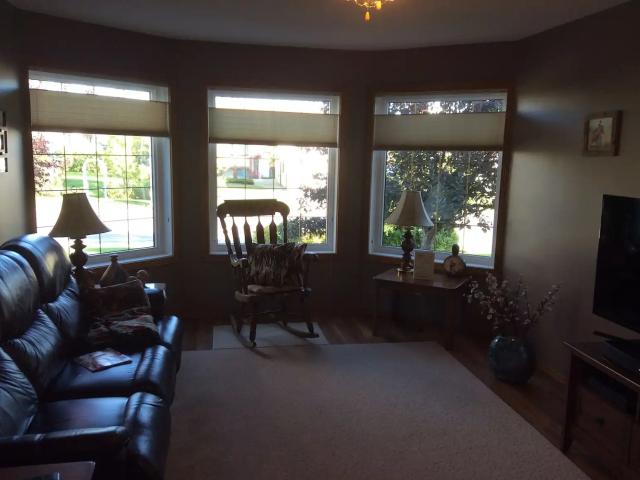 House for rent in Carstairs, Alberta