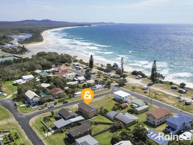 House for sale in Brooms Head, New South Wales