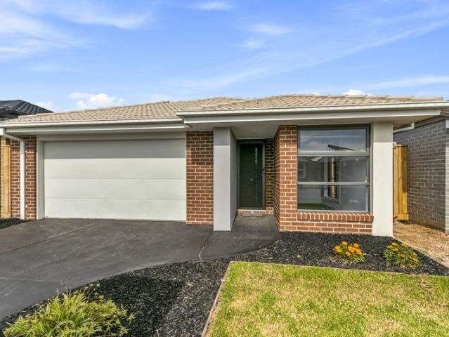 House for rent in Lakeland Estate, Melbourne