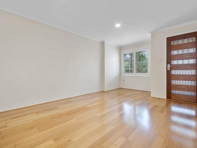 Townhouse for rent in Camerons Creek, Victoria