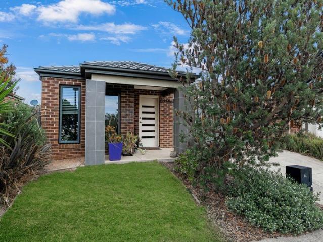 House for sale in Curlewis, Victoria