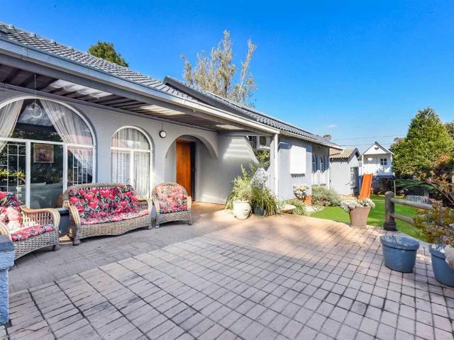 House for sale in Alberton