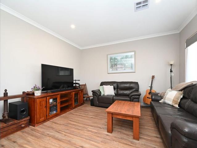 House for rent in Eagle Point, Victoria
