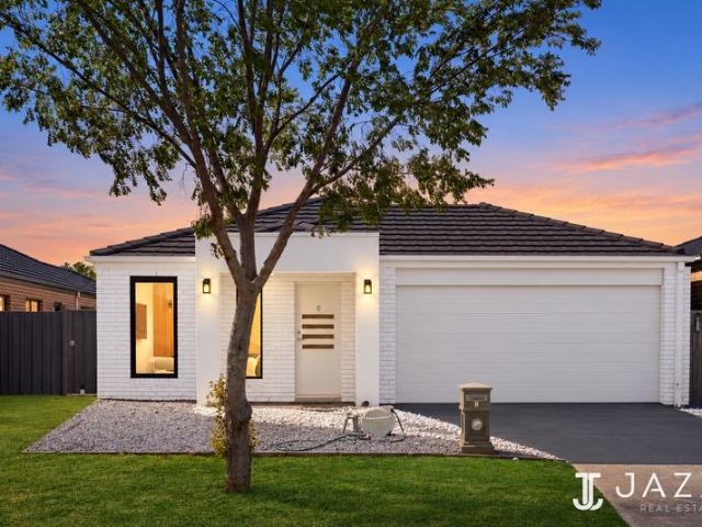 House for sale in Esperence, Melbourne