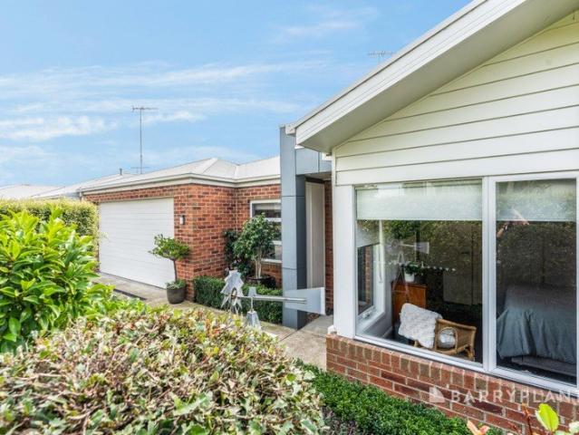 House for sale in Leopold, Victoria