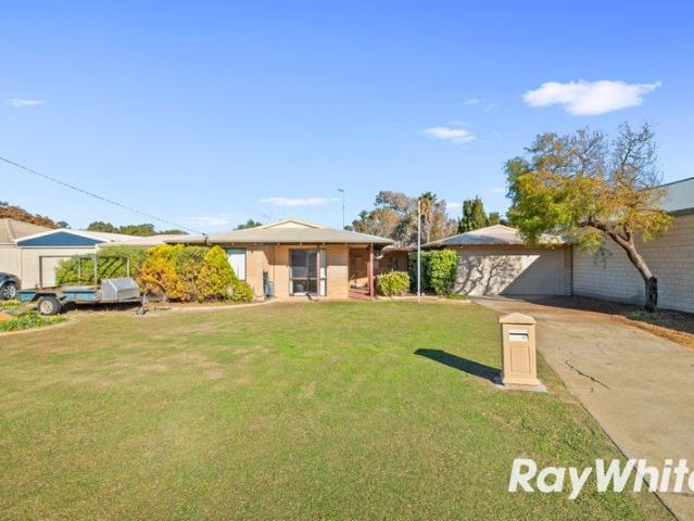 House for sale in Parklands, Western Australia