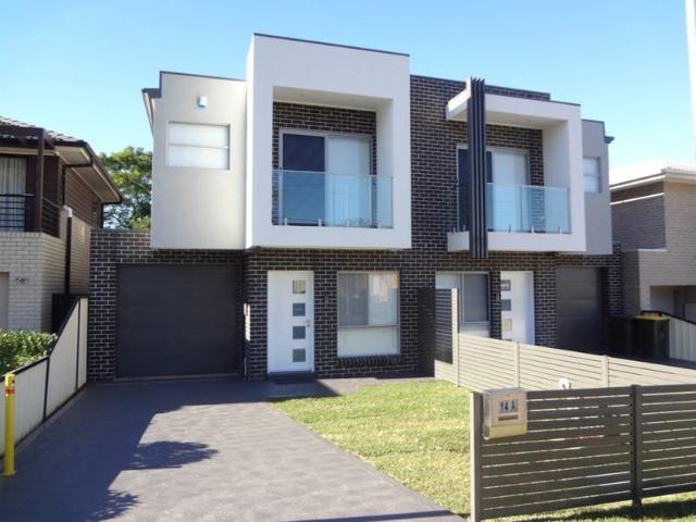 Duplex for rent in Sydney, New South Wales