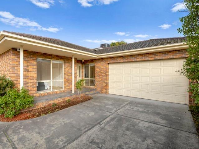 Townhouse for sale in Camerons Creek, Victoria