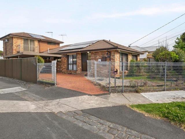 House for sale in Ascot Vale, Melbourne