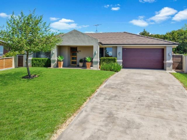 House for sale in Young, Hilltops Council