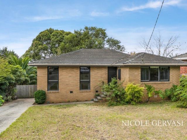 House for rent in Gladstone Park, Melbourne