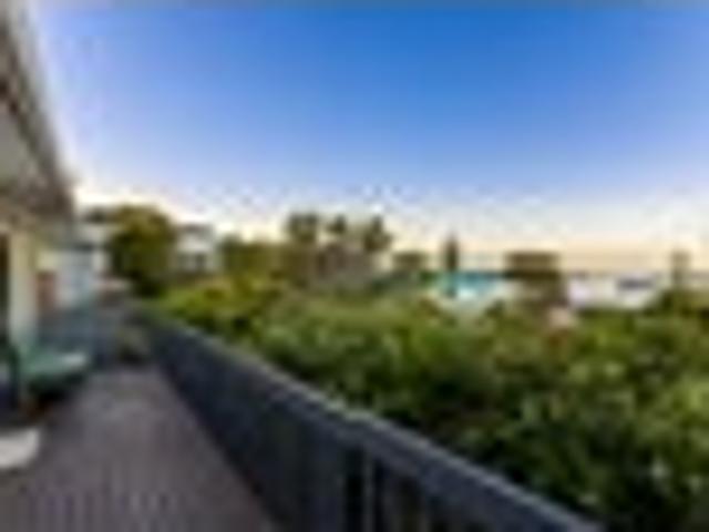 House for sale in Days Bay, Wellington