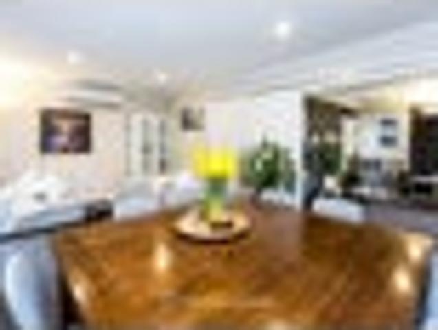 House for sale in Days Bay, Wellington
