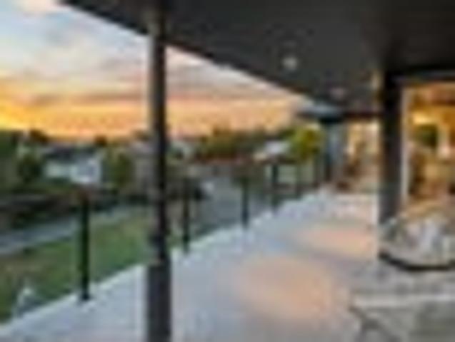 House for sale in Chaslands, Canterbury