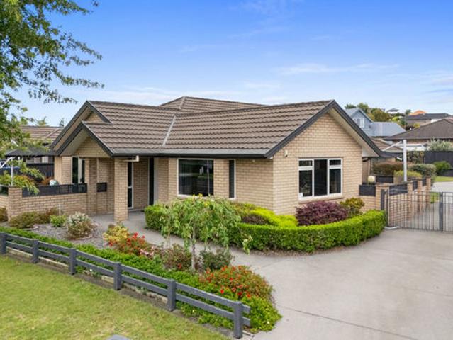 Property for sale in Omokoroa, Bay Of Plenty