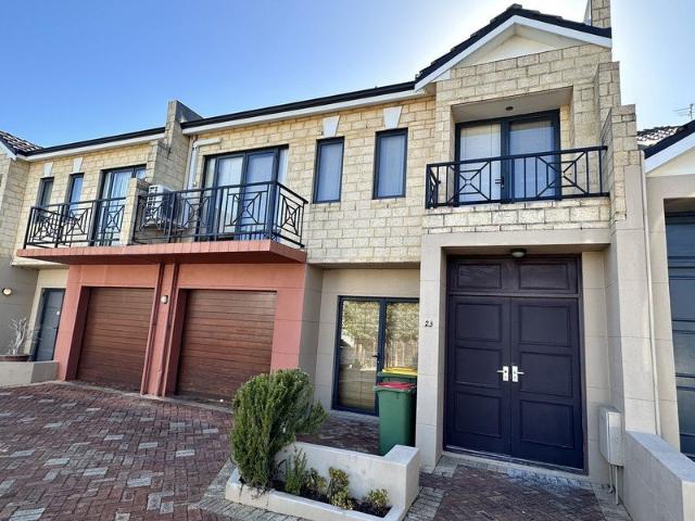 Townhouse for rent in Cambridge, Western Australia