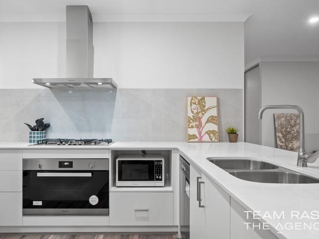 House for sale in Midvale, Western Australia