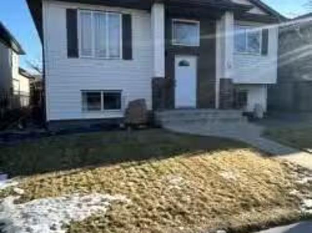 House for rent in Lethbridge, Alberta