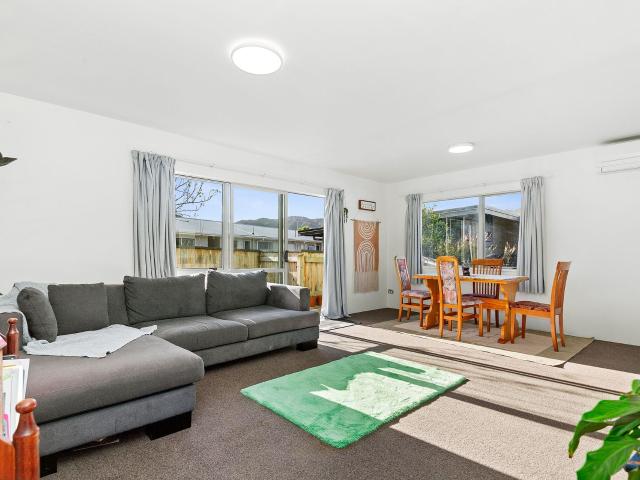 House for rent in Arakura, Lower Hutt