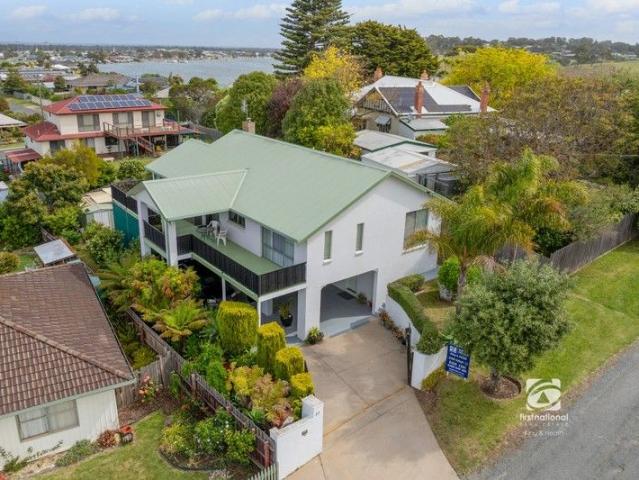 House for sale in Lakes Entrance, Victoria