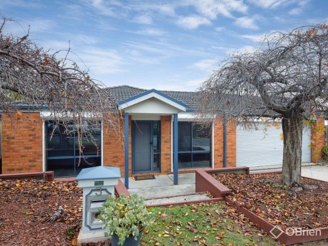 House for sale in Drouin