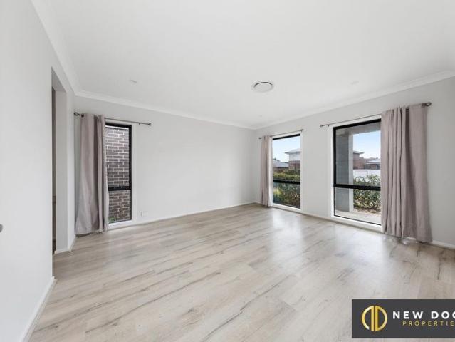 House for rent in Googong, New South Wales