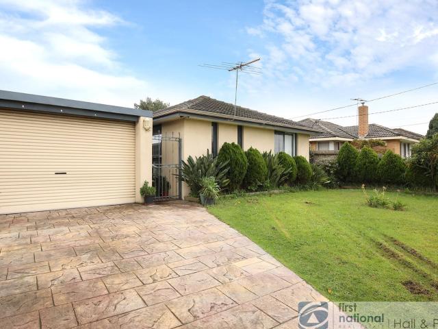 House for rent in Dandenong North, Melbourne