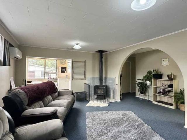 House for rent in Pauatahanui, Wellington