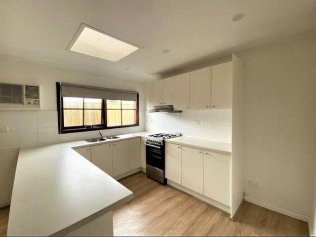 Duplex for rent in Camerons Creek, Victoria