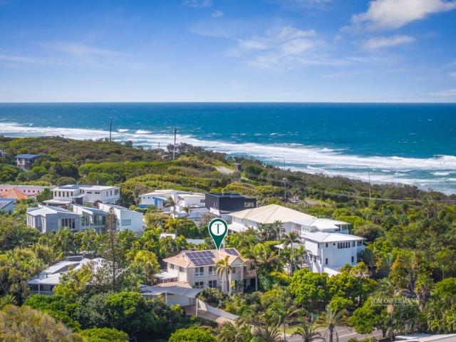 House for sale in Castaways Beach, Queensland