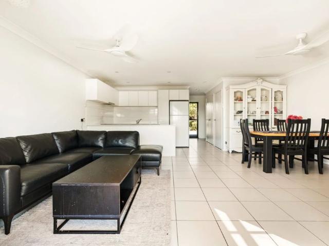 Townhouse for rent in Methul, Queensland