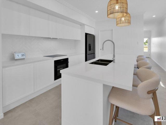 Cottage for sale in Shaw, Townsville City