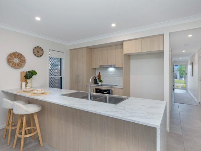 House for rent in The Reserve, Townsville City