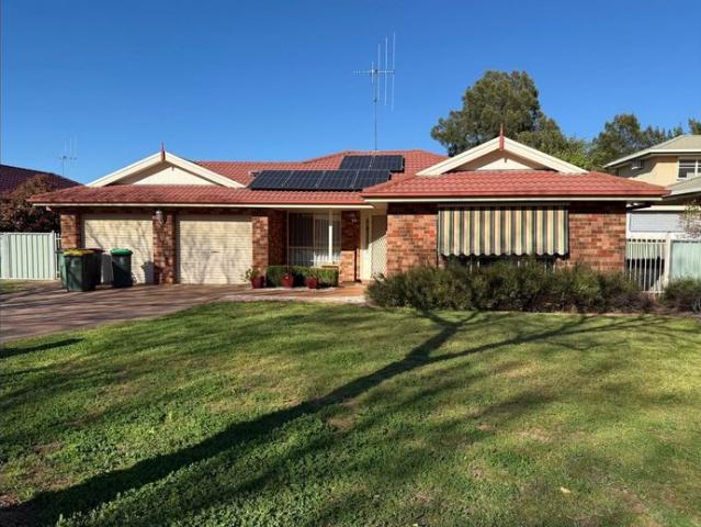 House for rent in Parkes, New South Wales