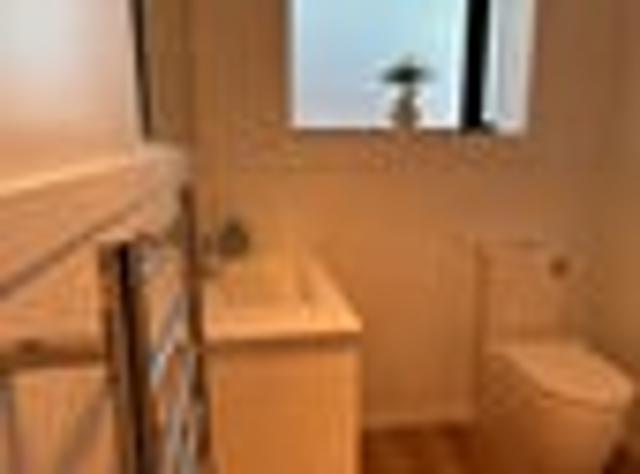 House for sale in Chaslands, Canterbury