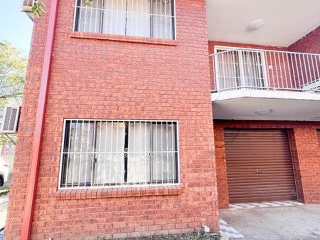 Townhouse for rent in Sydney, New South Wales