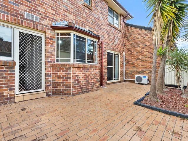 Townhouse for sale in Corrimal, Wollongong City Council