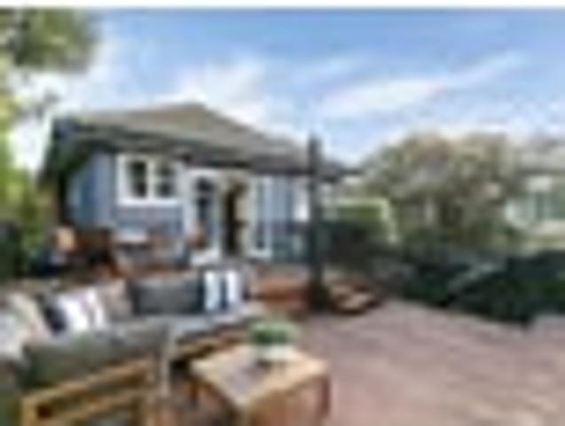 House for sale in Tawa