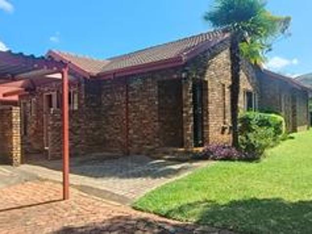 House for sale in Waterkloof, Gauteng