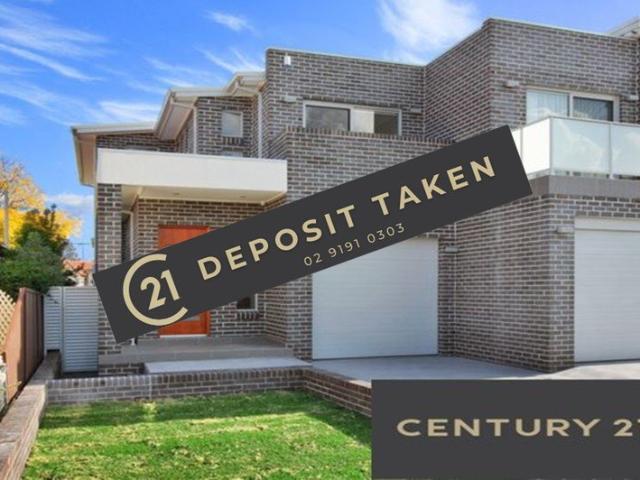 Duplex for rent in Sydney, New South Wales