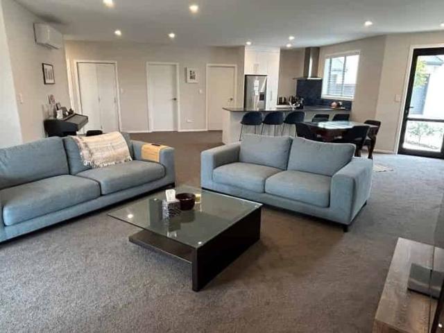 House for rent in Awhitu, Oroua County